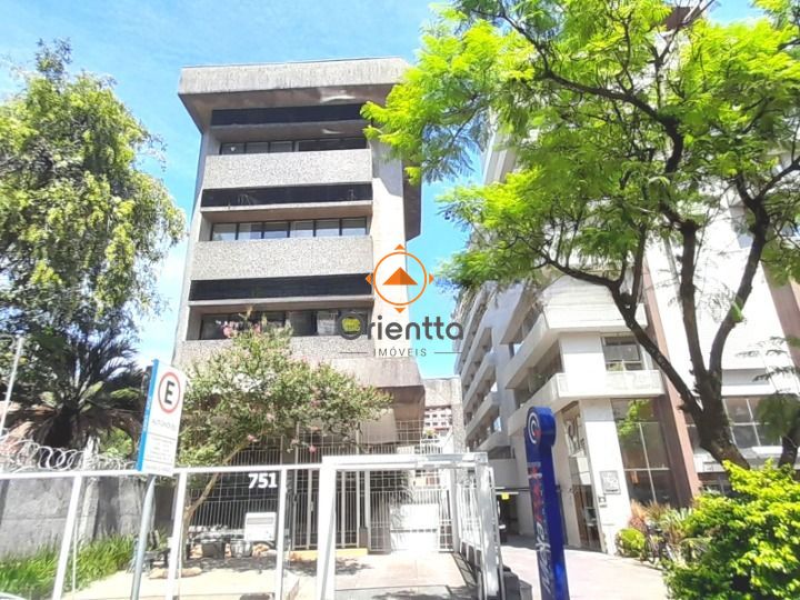 Sala Comercial no bairro Floresta em Porto Alegre para Comprar