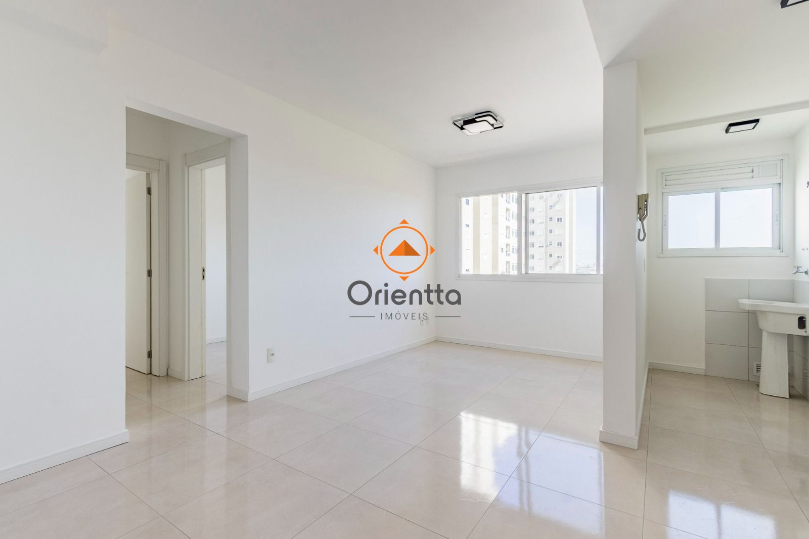 Apartamento, 2 dormitórios no bairro Humaitá em Porto Alegre para Comprar