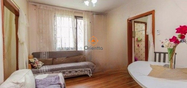 Casa, 3 dormitórios no bairro Partenon em Porto Alegre para Comprar