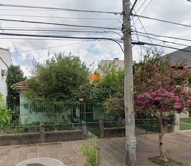 Terreno com 305m² no bairro Partenon em Porto Alegre para Comprar