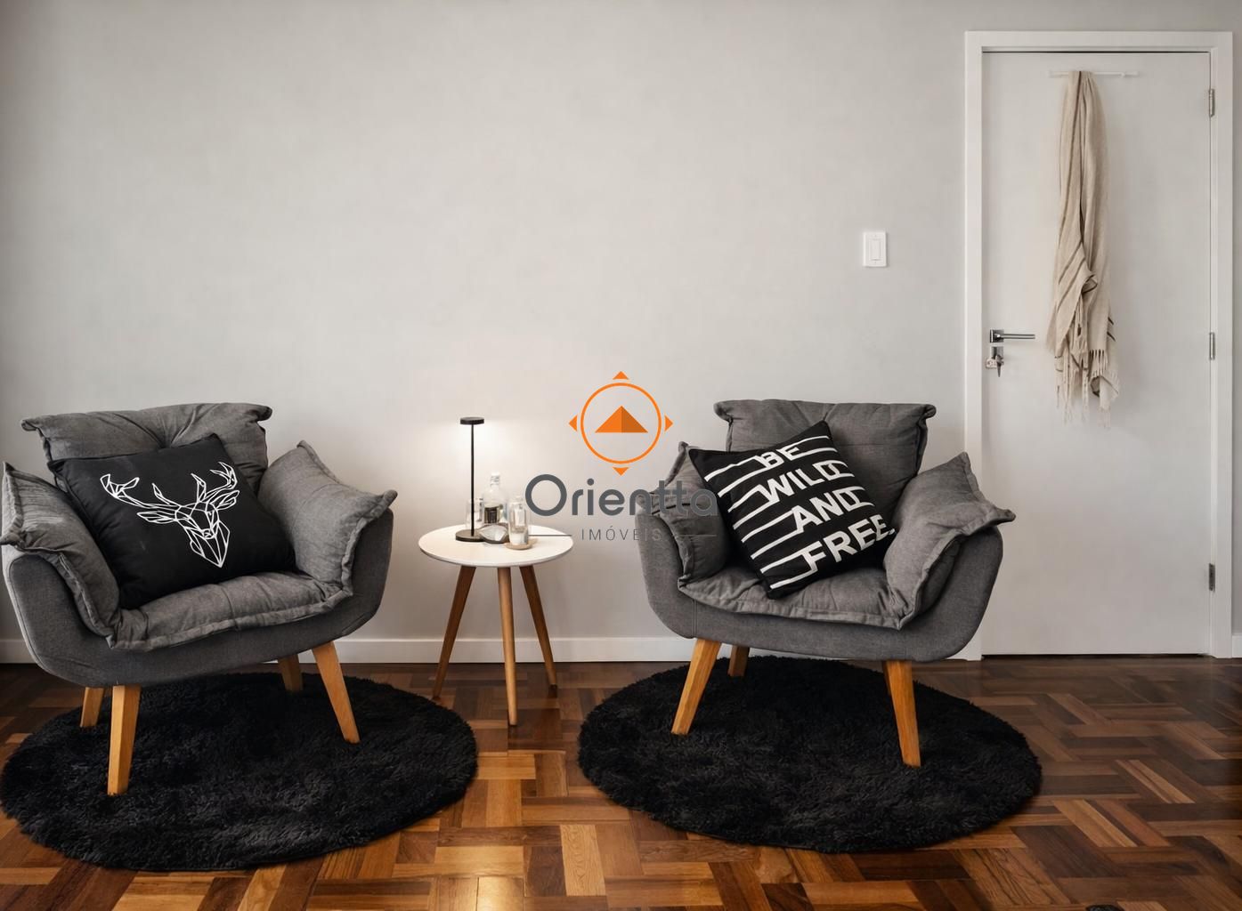 Sala Comercial, 1 dormitório no bairro Centro Histórico em Porto Alegre para Comprar