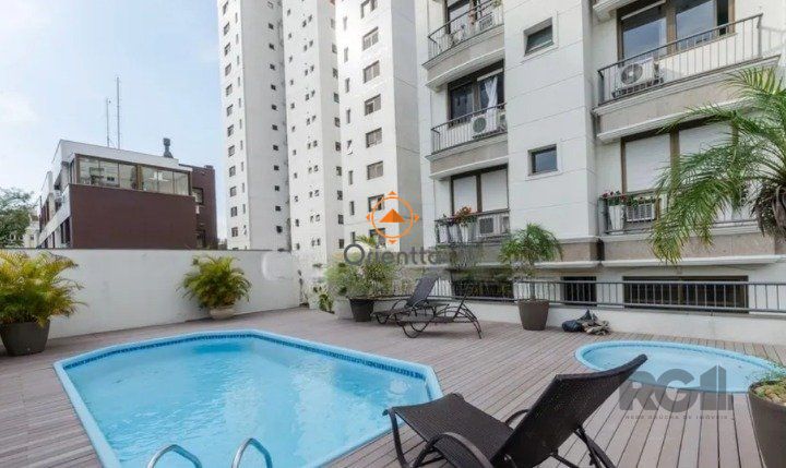 Apartamento, 3 dormitórios no bairro Moinhos de Vento em Porto Alegre para Comprar