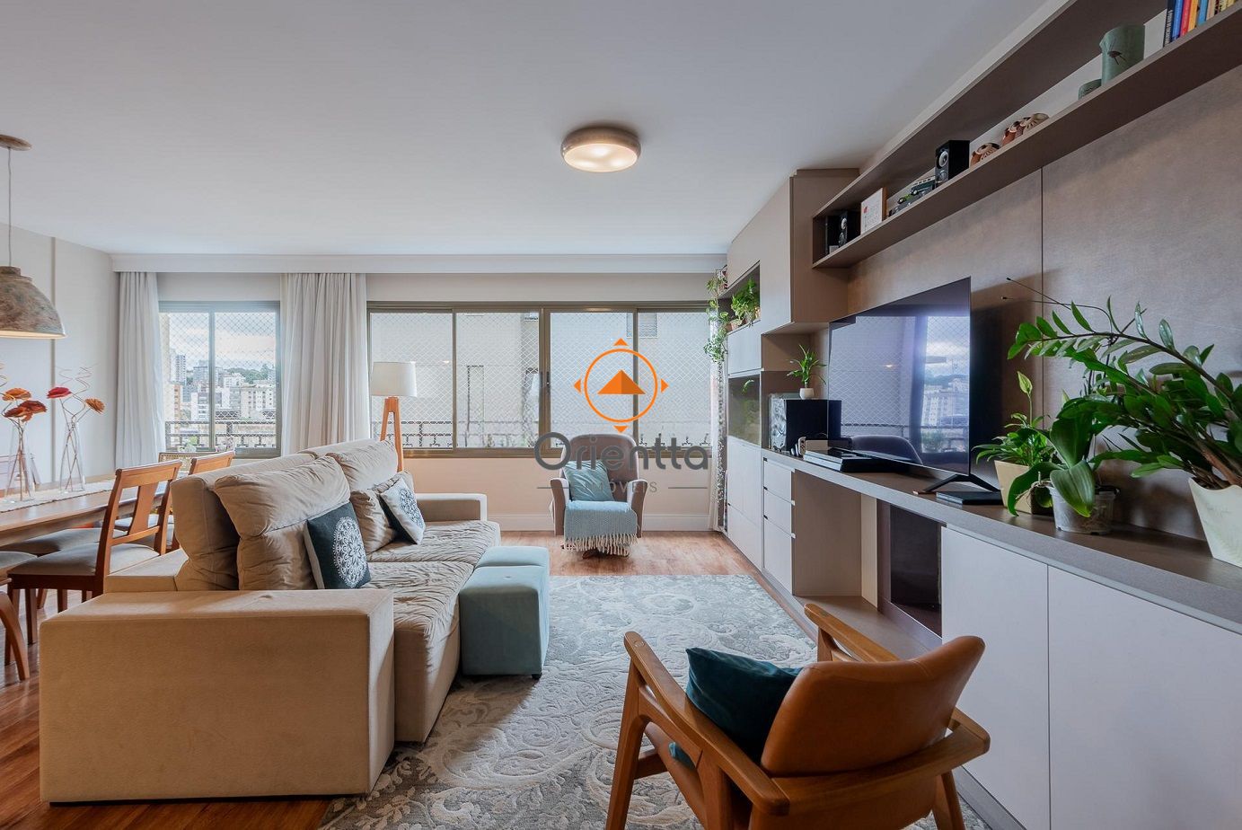 Apartamento, 3 dormitórios no bairro Petrópolis em Porto Alegre para Comprar