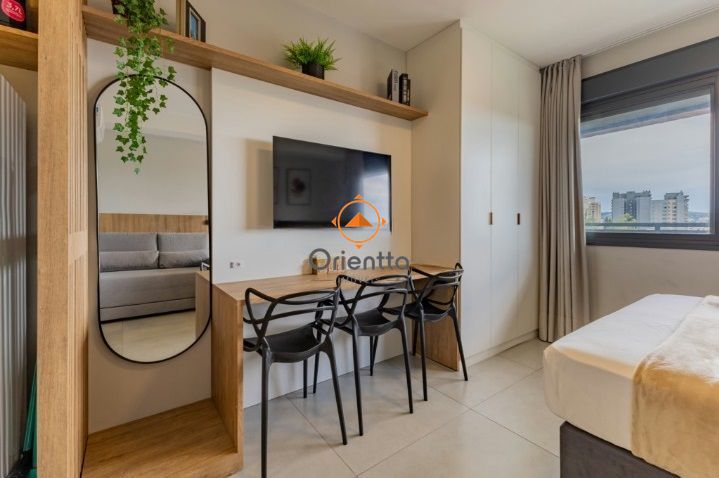 Apartamento, 1 dormitório no bairro Rio Branco em Porto Alegre para Comprar