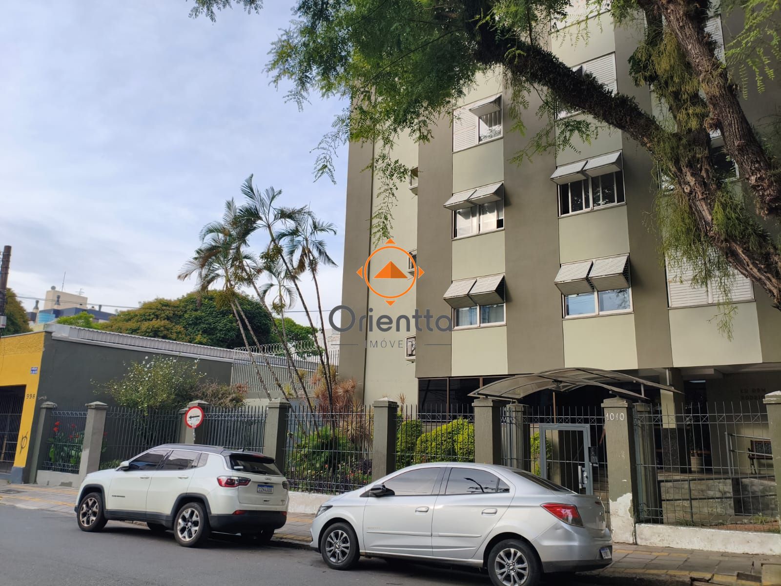 Apartamento, 2 dormitórios no bairro Cidade Baixa em Porto Alegre para Comprar