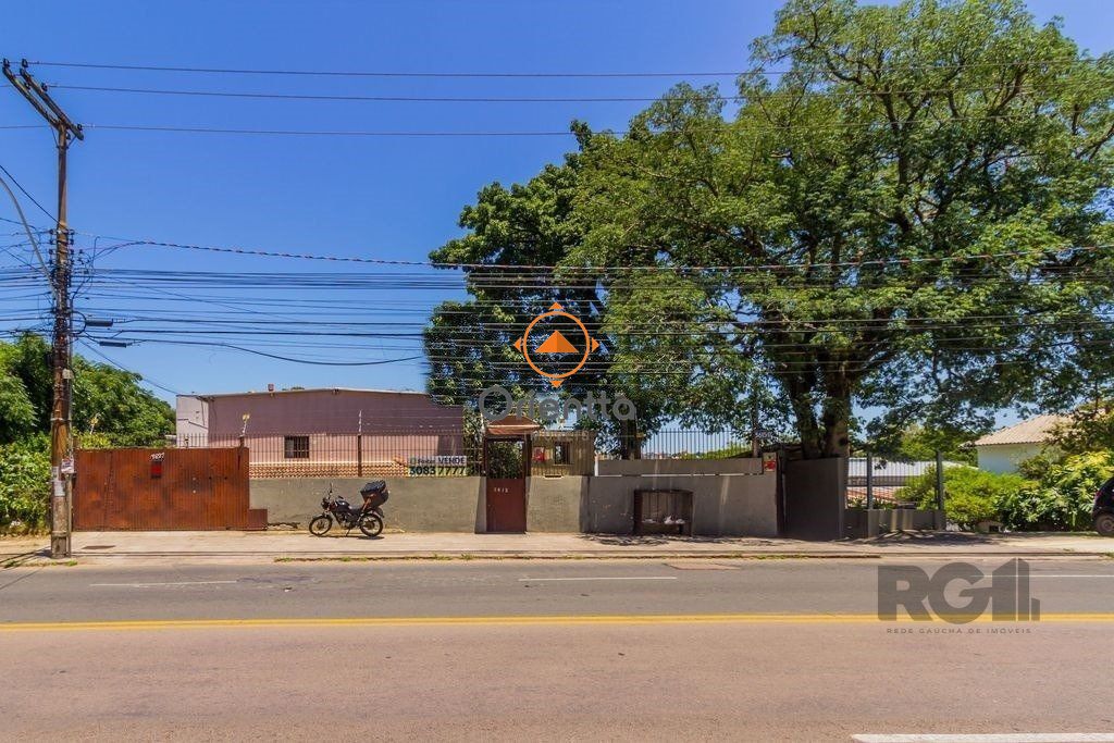 Casa com 1278m², 4 dormitórios no bairro Glória em Porto Alegre para Comprar