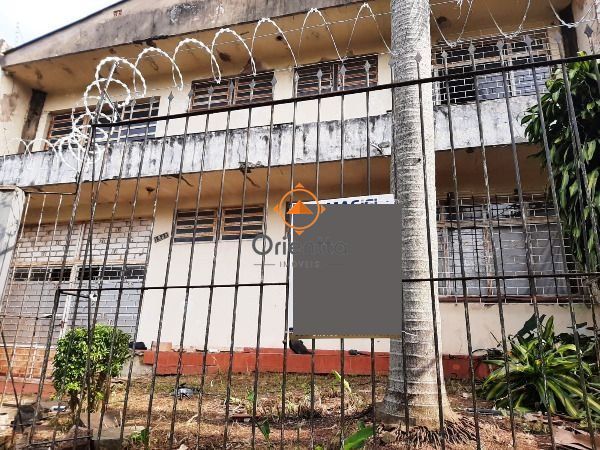 Casa com 200m², 4 dormitórios no bairro Cristal em Porto Alegre para Comprar