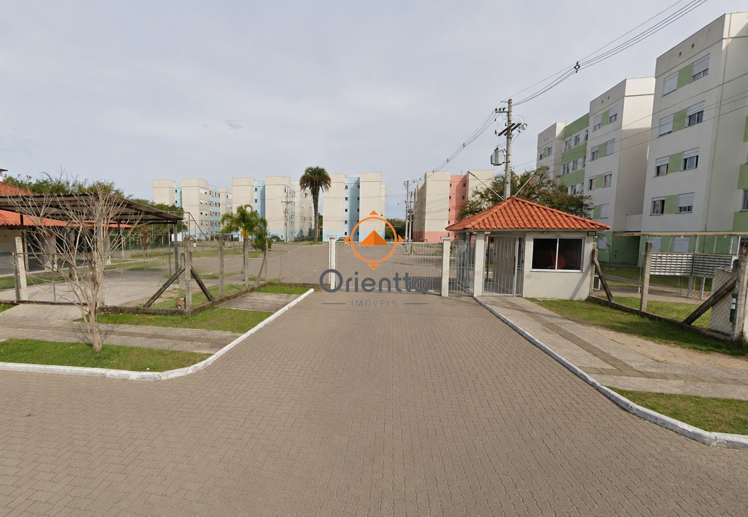 Apartamento, 2 dormitórios no bairro Chapéu do Sol em Porto Alegre para Comprar