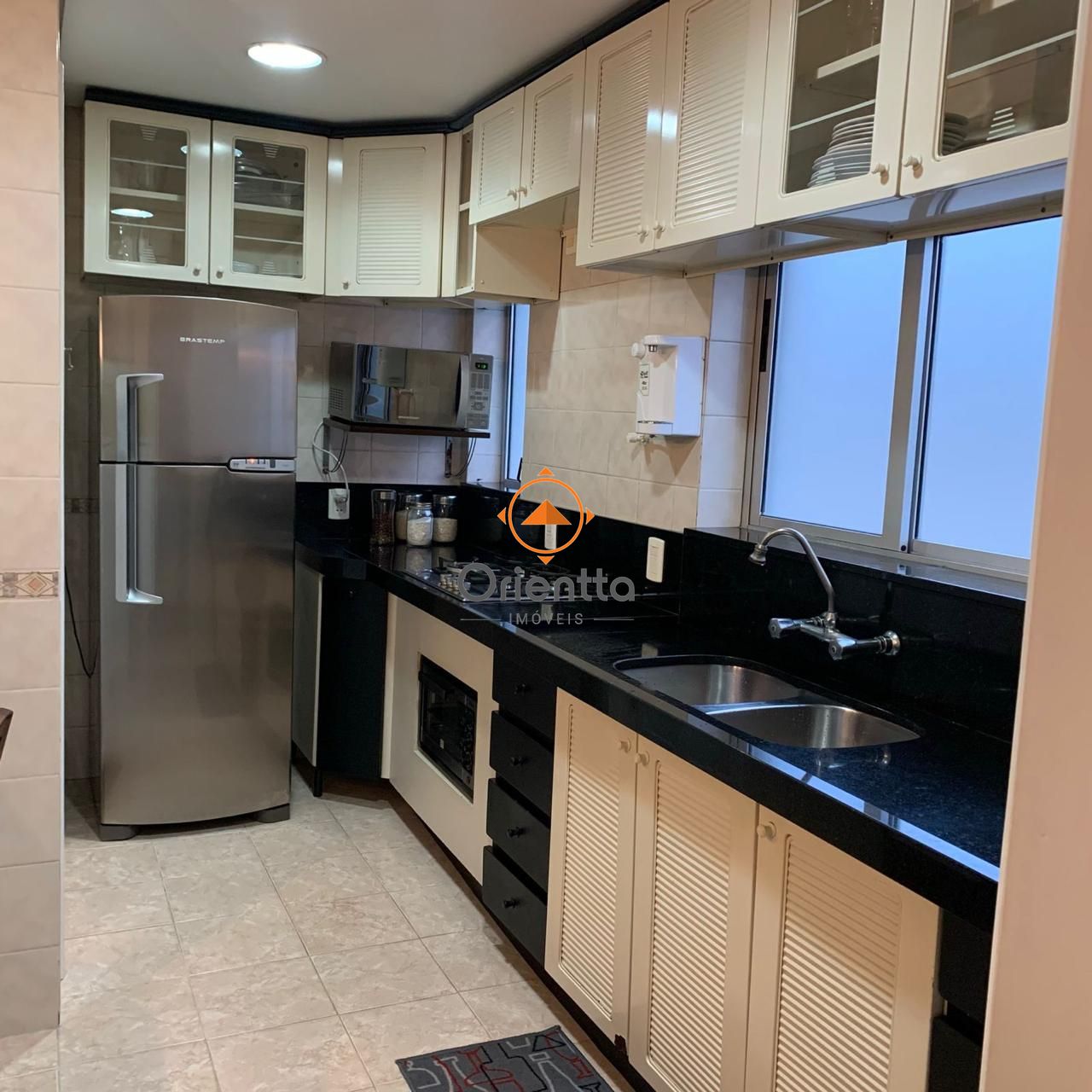 Apartamento, 3 dormitórios no bairro Petrópolis em Porto Alegre para Comprar