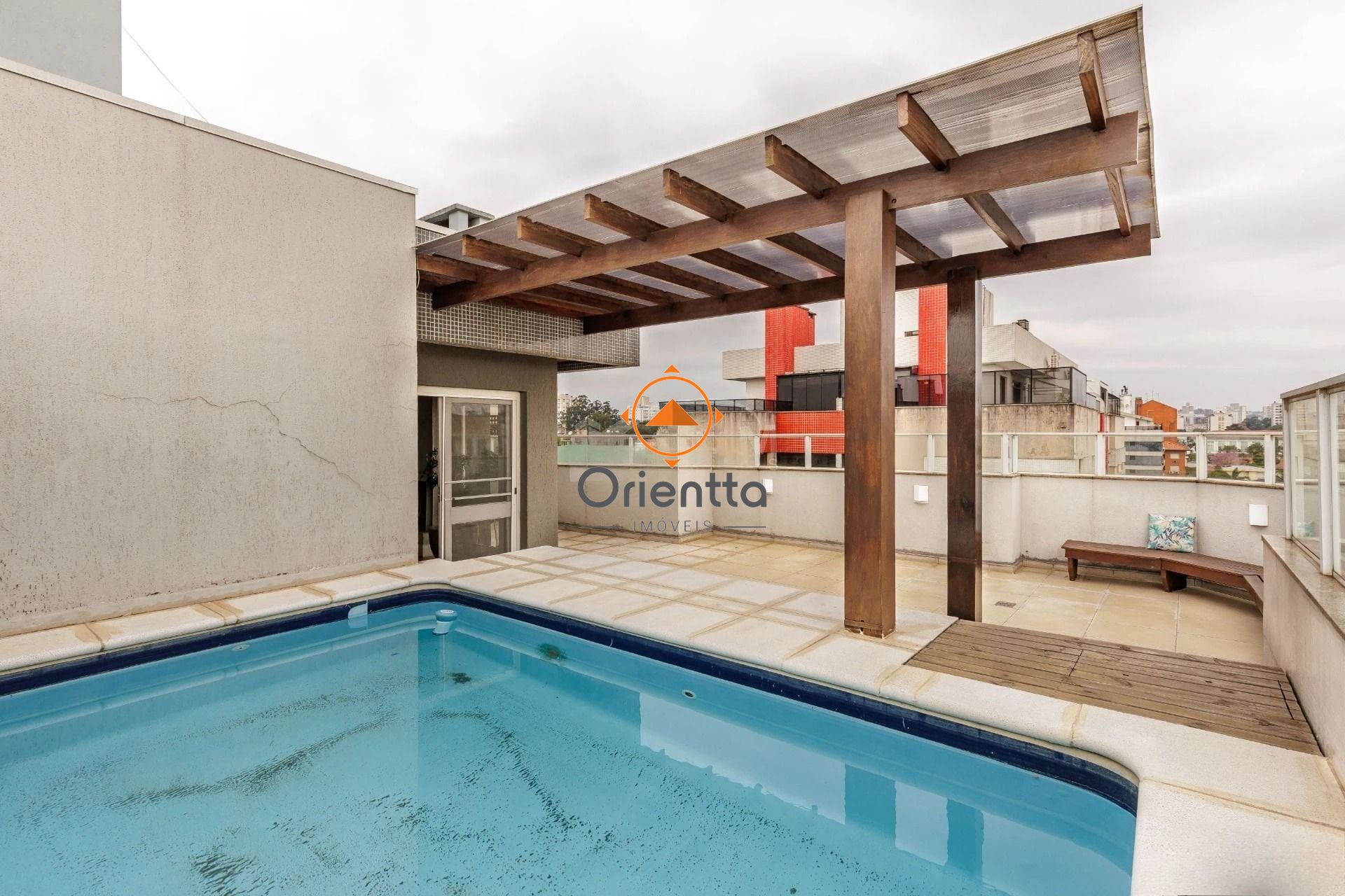 Cobertura, 3 dormitórios no bairro Jardim Lindóia em Porto Alegre para Comprar