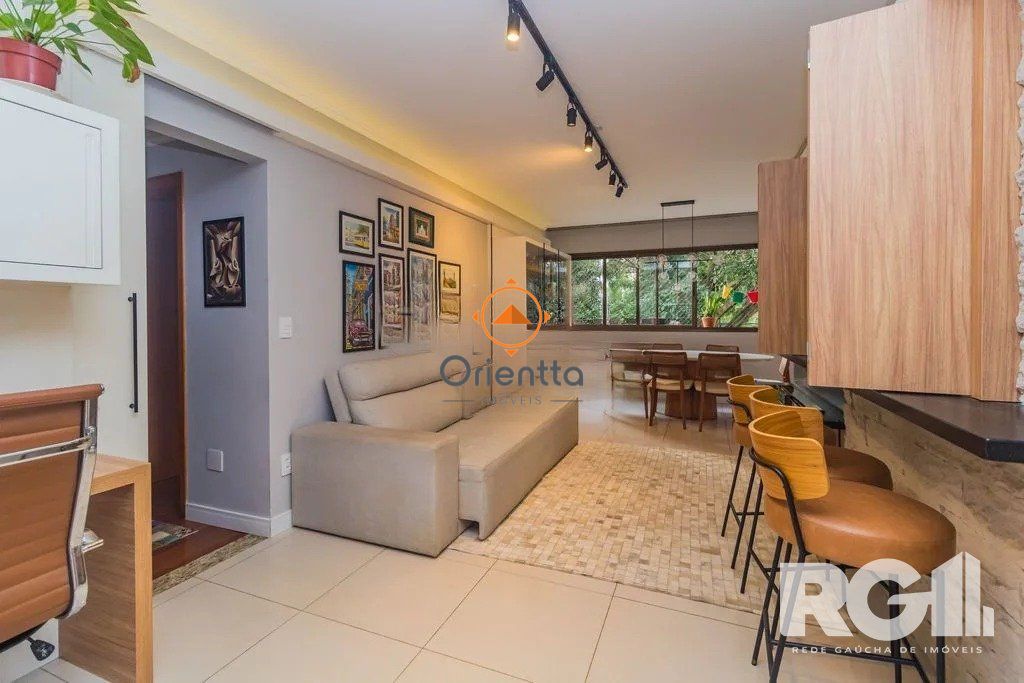 Apartamento, 3 dormitórios no bairro Cristo Redentor em Porto Alegre para Comprar