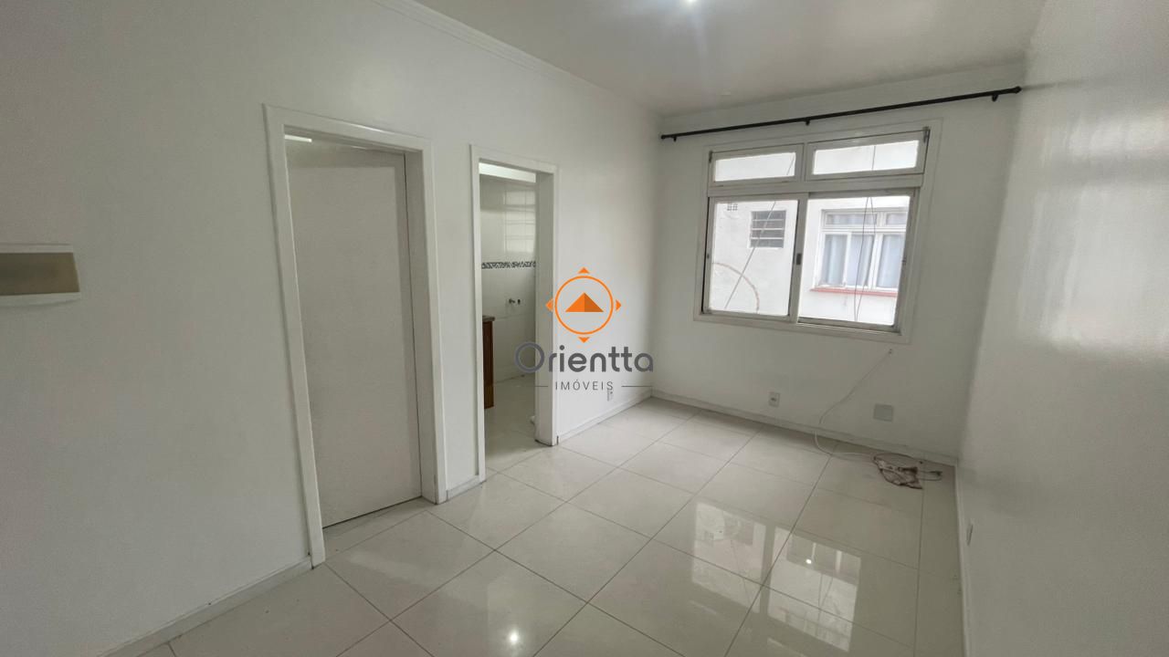 Apartamento, 1 dormitório no bairro Farroupilha em Porto Alegre para Comprar