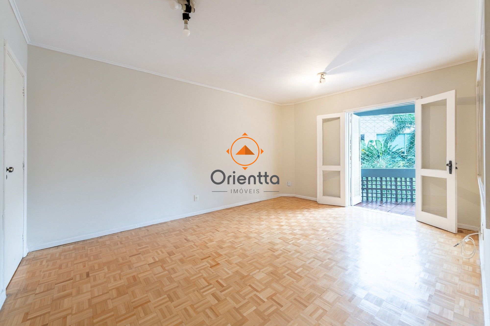 Apartamento, 3 dormitórios no bairro Três Figueiras em Porto Alegre para Comprar