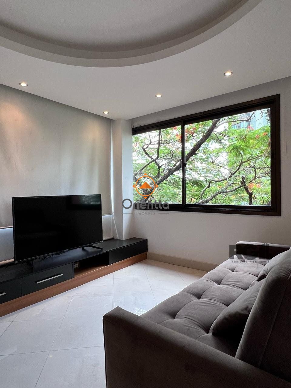 Apartamento, 1 dormitório no bairro Três Figueiras em Porto Alegre para Comprar
