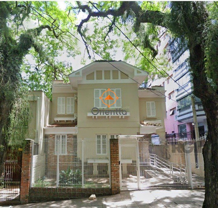 Casa Comercial com 400m² no bairro Floresta em Porto Alegre para Comprar