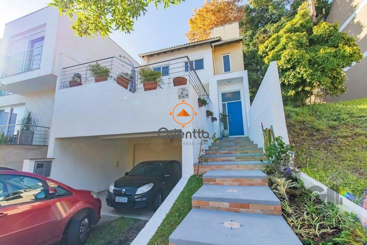 Casa de Condomínio com 185m², 2 dormitórios no bairro Vila Nova em Porto Alegre para Comprar
