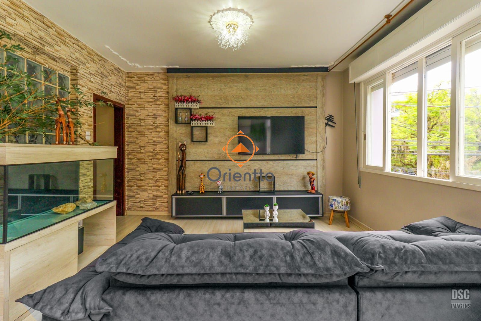 Apartamento, 3 dormitórios no bairro Santana em Porto Alegre para Comprar