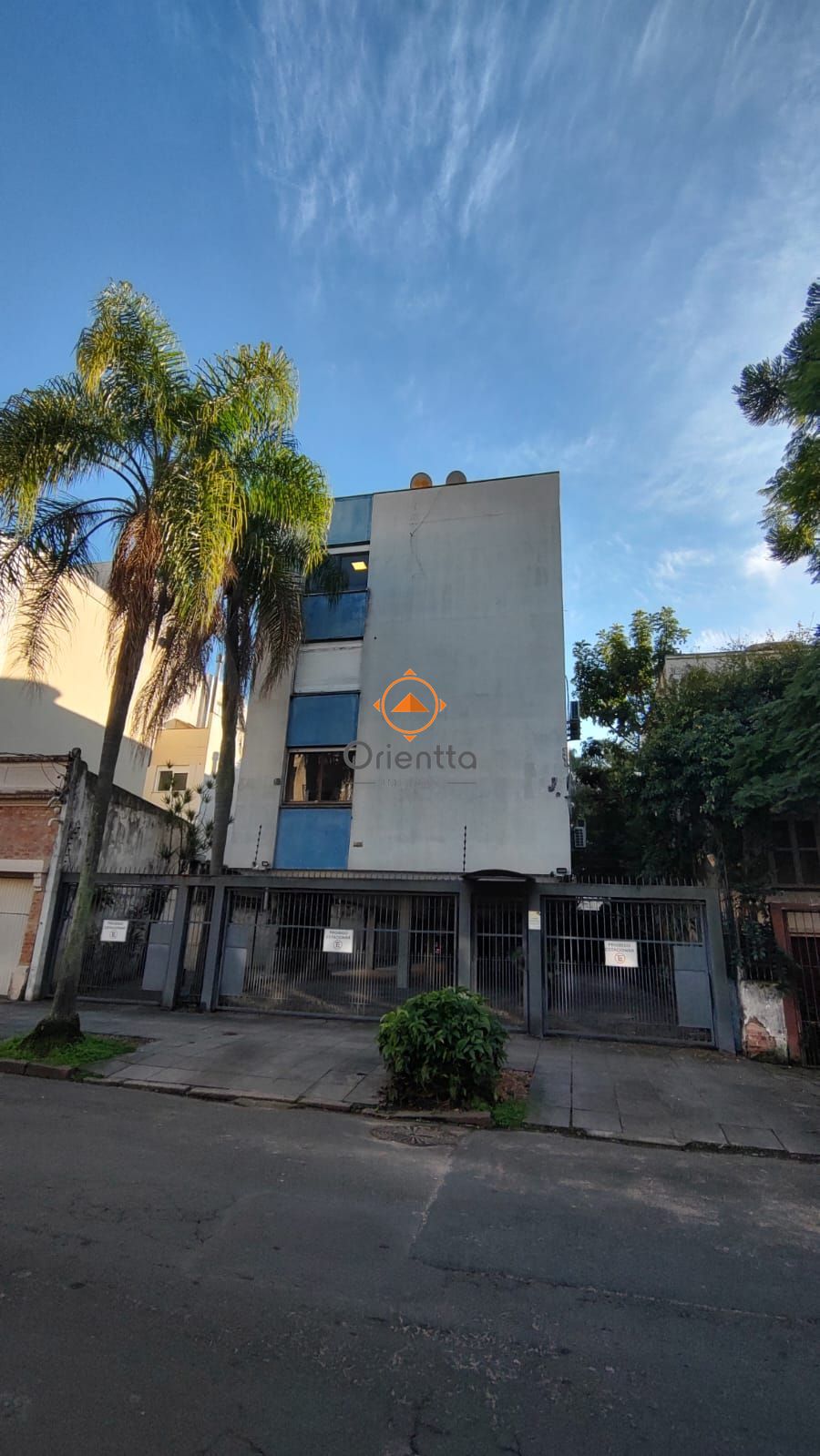 Apartamento, 2 dormitórios no bairro Bela Vista em Porto Alegre para Comprar