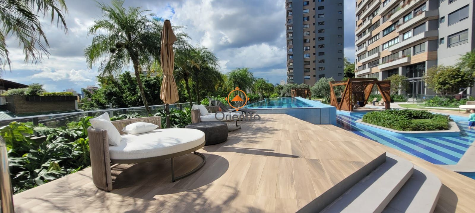 Apartamento, 3 dormitórios no bairro Rio Branco em Porto Alegre para Comprar