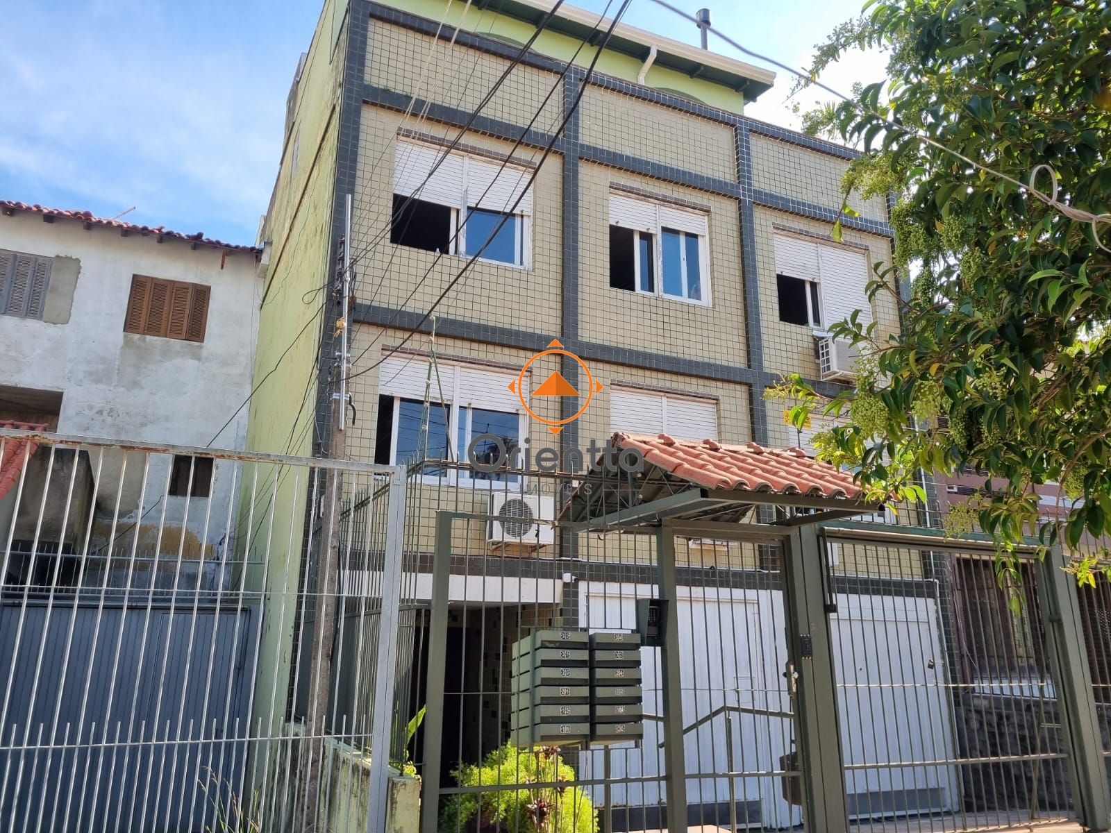 Apartamento, 1 dormitório no bairro Glória em Porto Alegre para Comprar