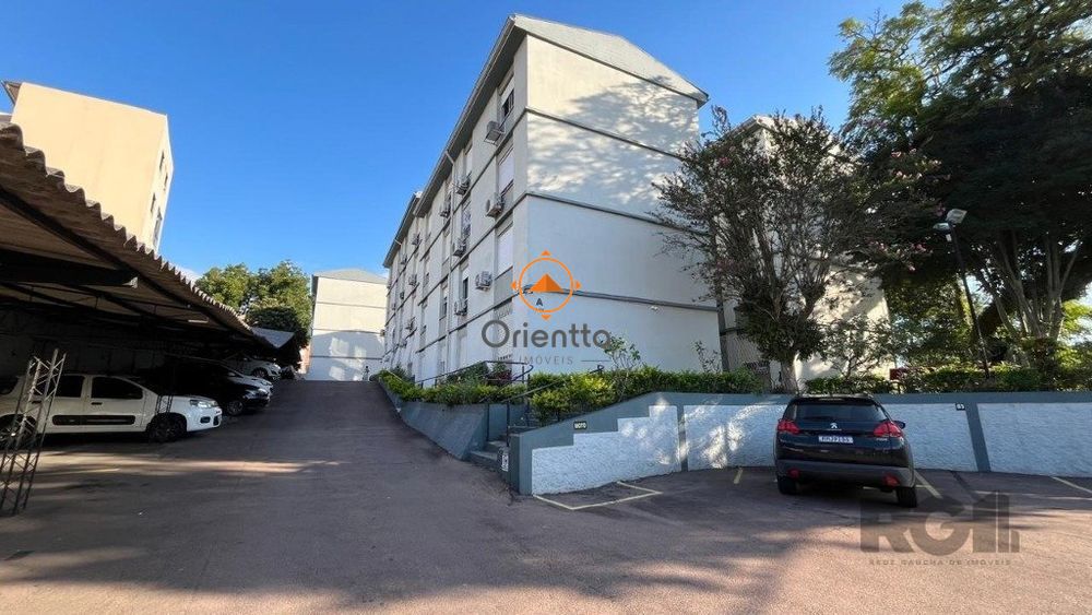 Apartamento, 2 dormitórios no bairro Teresópolis em Porto Alegre para Comprar