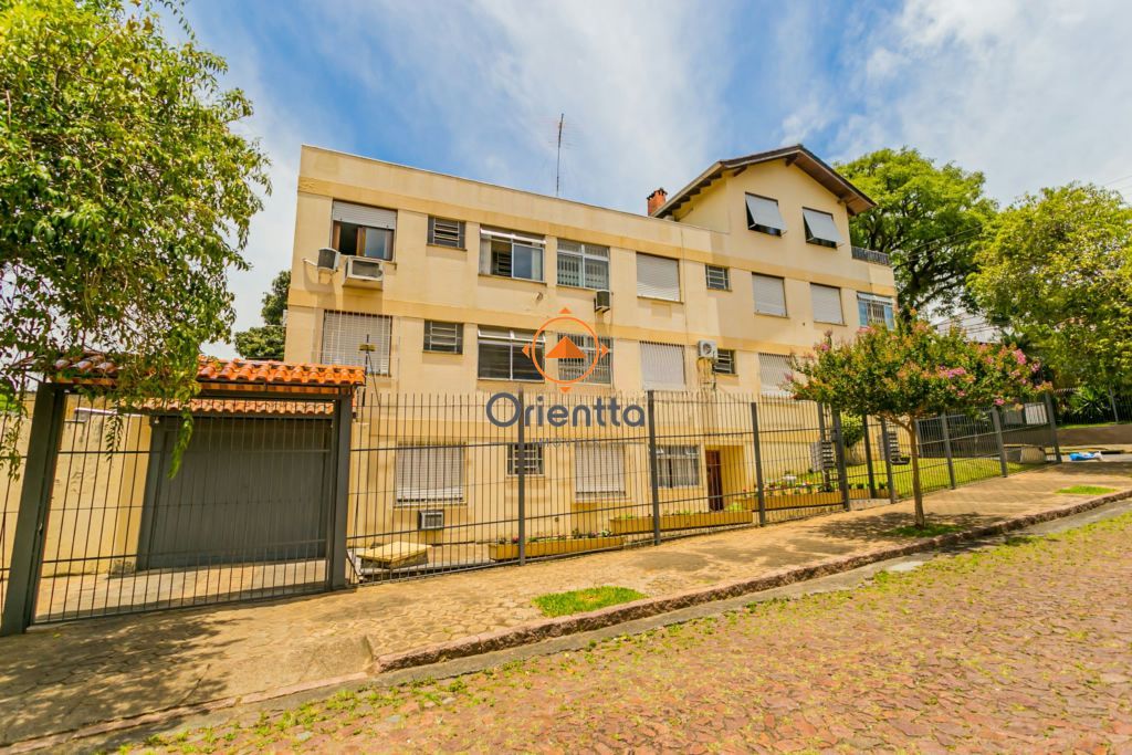 Cobertura, 2 dormitórios no bairro Sarandi em Porto Alegre para Comprar
