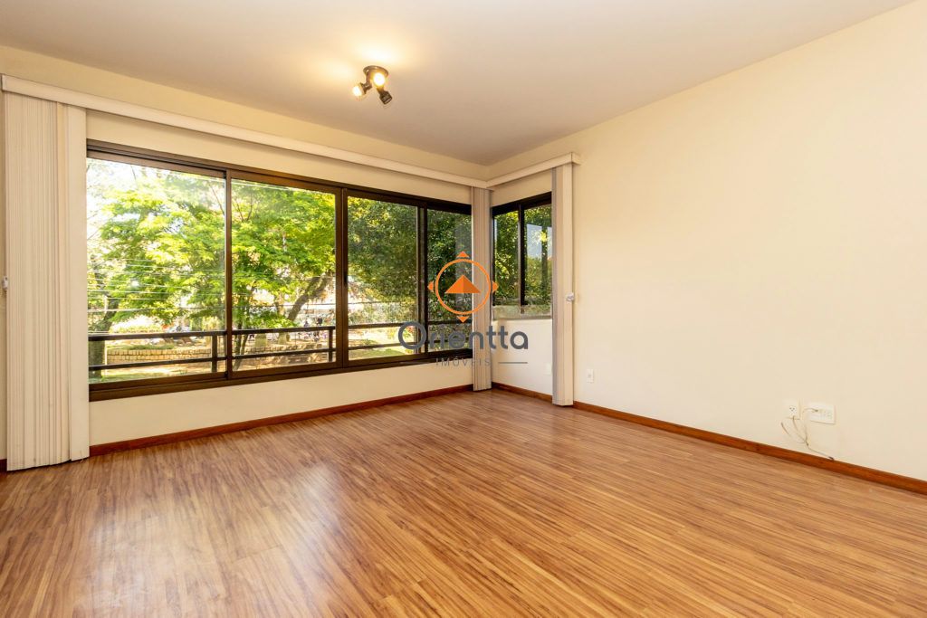 Apartamento, 2 dormitórios no bairro Petrópolis em Porto Alegre para Comprar
