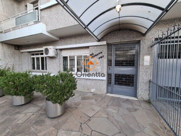 Apartamento, 3 dormitórios no bairro São João em Porto Alegre para Comprar