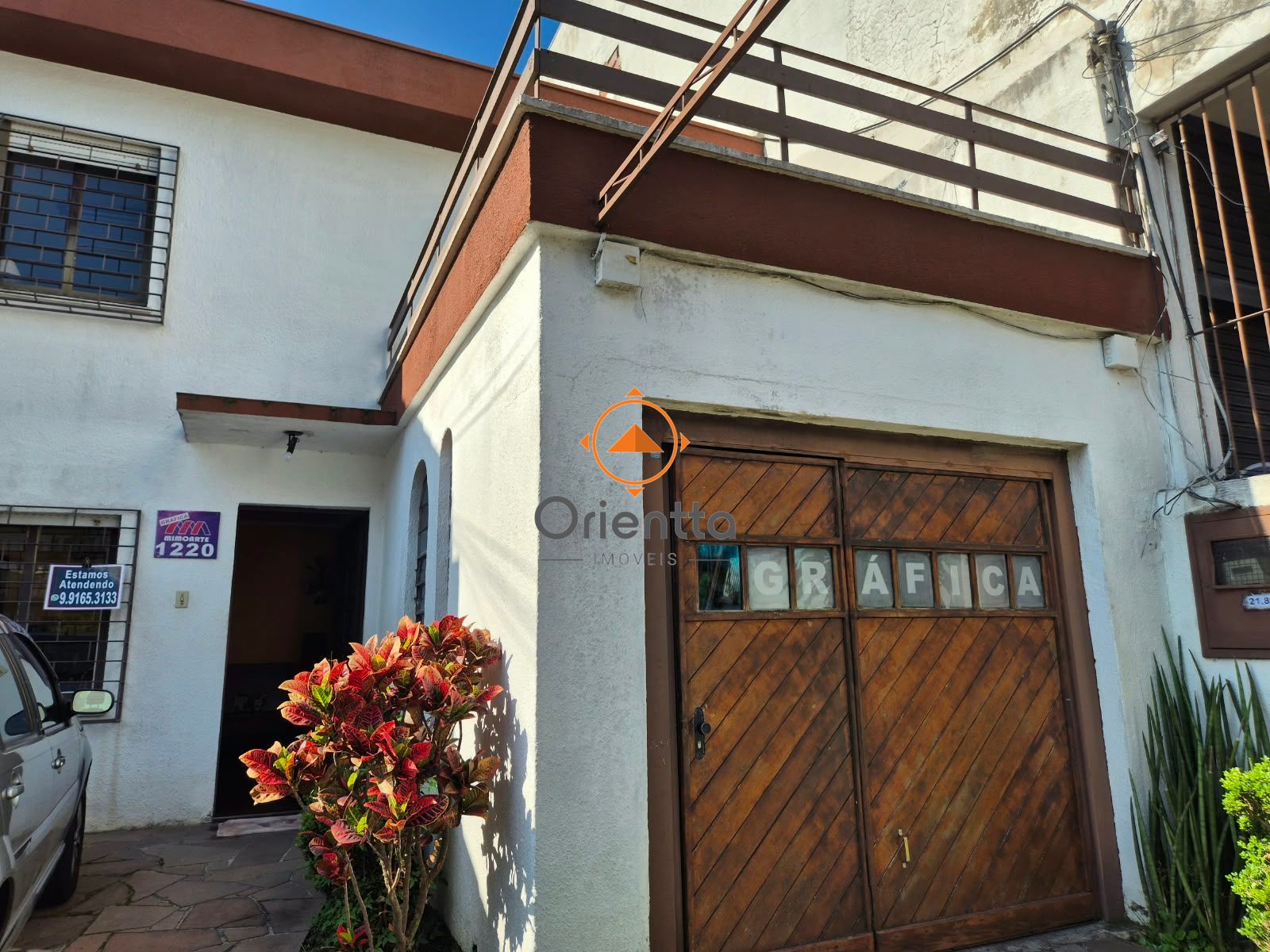 Casa, 3 dormitórios no bairro Menino Deus em Porto Alegre para Comprar