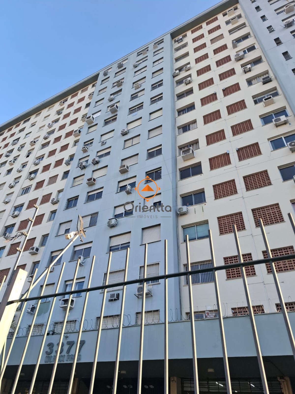 Apartamento, 1 dormitório no bairro Partenon em Porto Alegre para Comprar