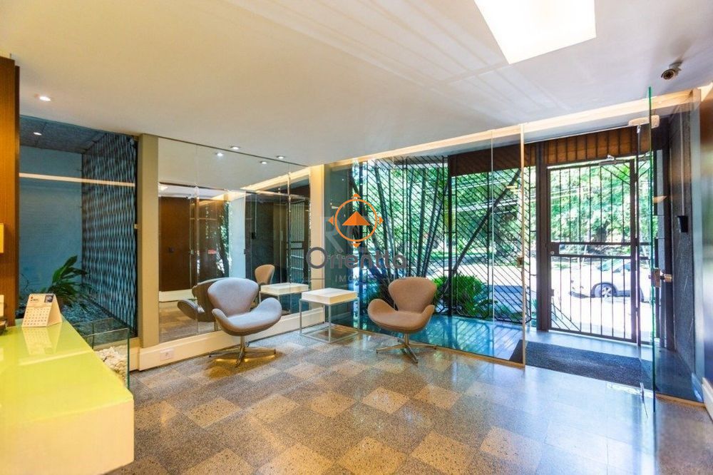 Sala Comercial com 32m², 1 dormitório no bairro Petrópolis em Porto Alegre para Comprar