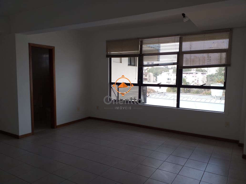 Sala Comercial, 1 dormitório no bairro Passo da Areia em Porto Alegre para Comprar