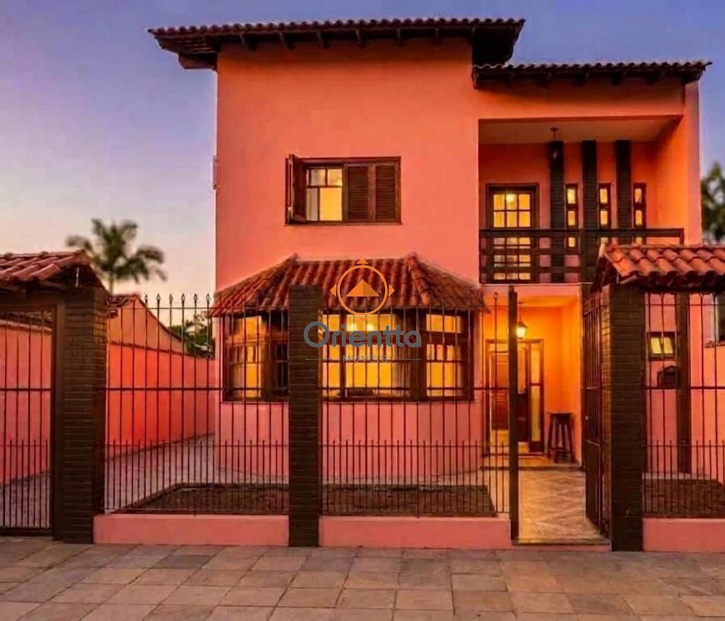 Casa, 4 dormitórios no bairro Aberta dos Morros em Porto Alegre para Comprar