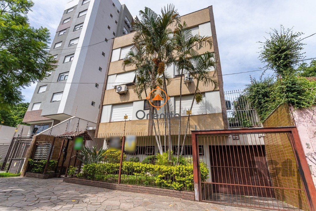Apartamento, 2 dormitórios no bairro Petrópolis em Porto Alegre para Comprar