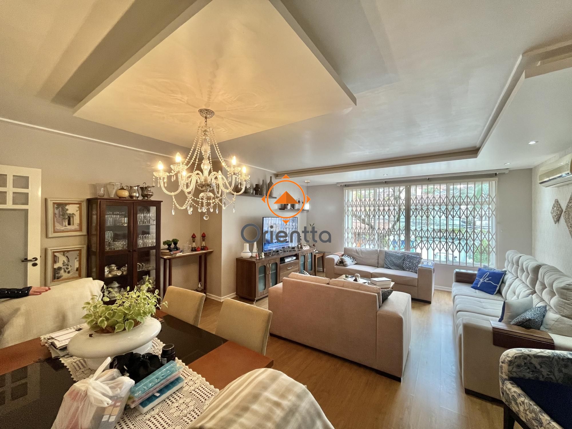 Apartamento Garden com 153m², 3 dormitórios no bairro Rio Branco em Porto Alegre para Comprar