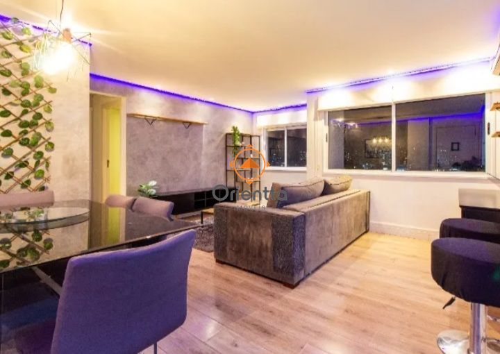 Apartamento, 2 dormitórios no bairro Vila Ipiranga em Porto Alegre para Comprar