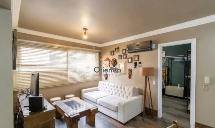 Apartamento, 1 dormitório no bairro Santo Antônio em Porto Alegre para Comprar