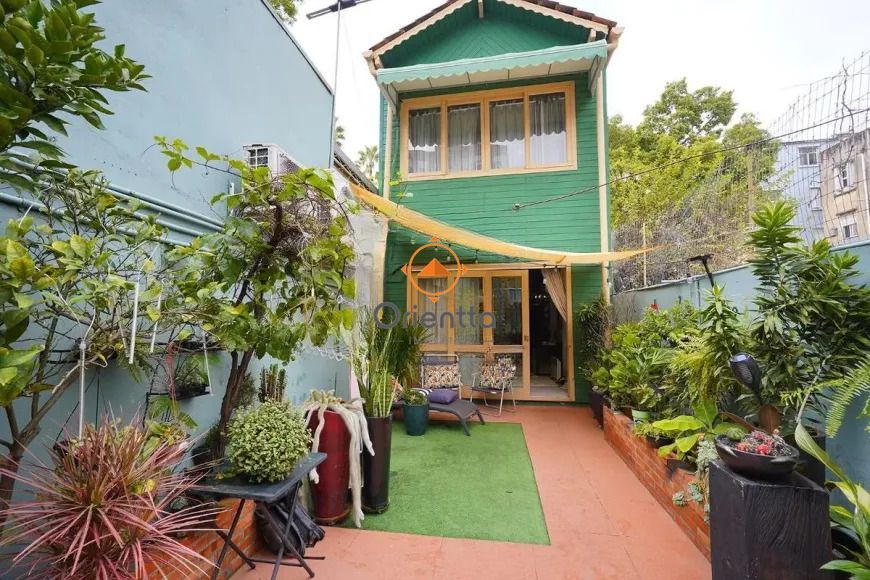 Casa Comercial, 3 dormitórios no bairro Cidade Baixa em Porto Alegre para Comprar
