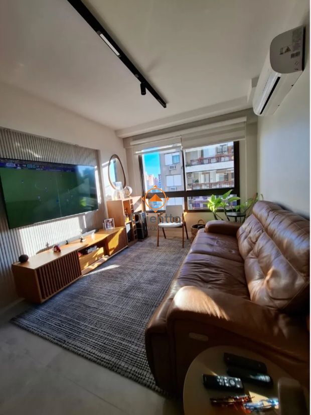 Apartamento, 2 dormitórios no bairro Cristo Redentor em Porto Alegre para Comprar