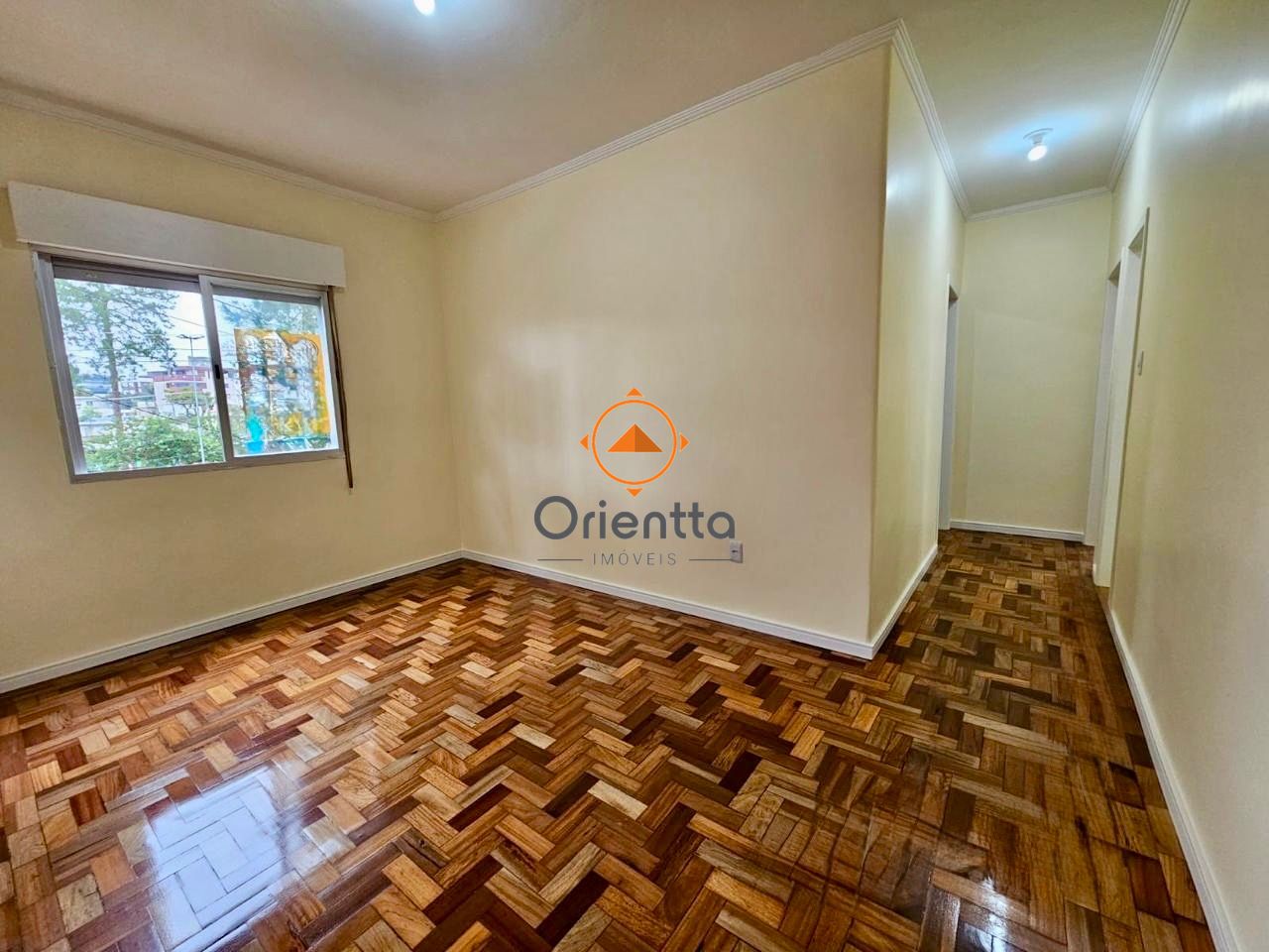 Apartamento, 2 dormitórios no bairro São Sebastião em Porto Alegre para Comprar