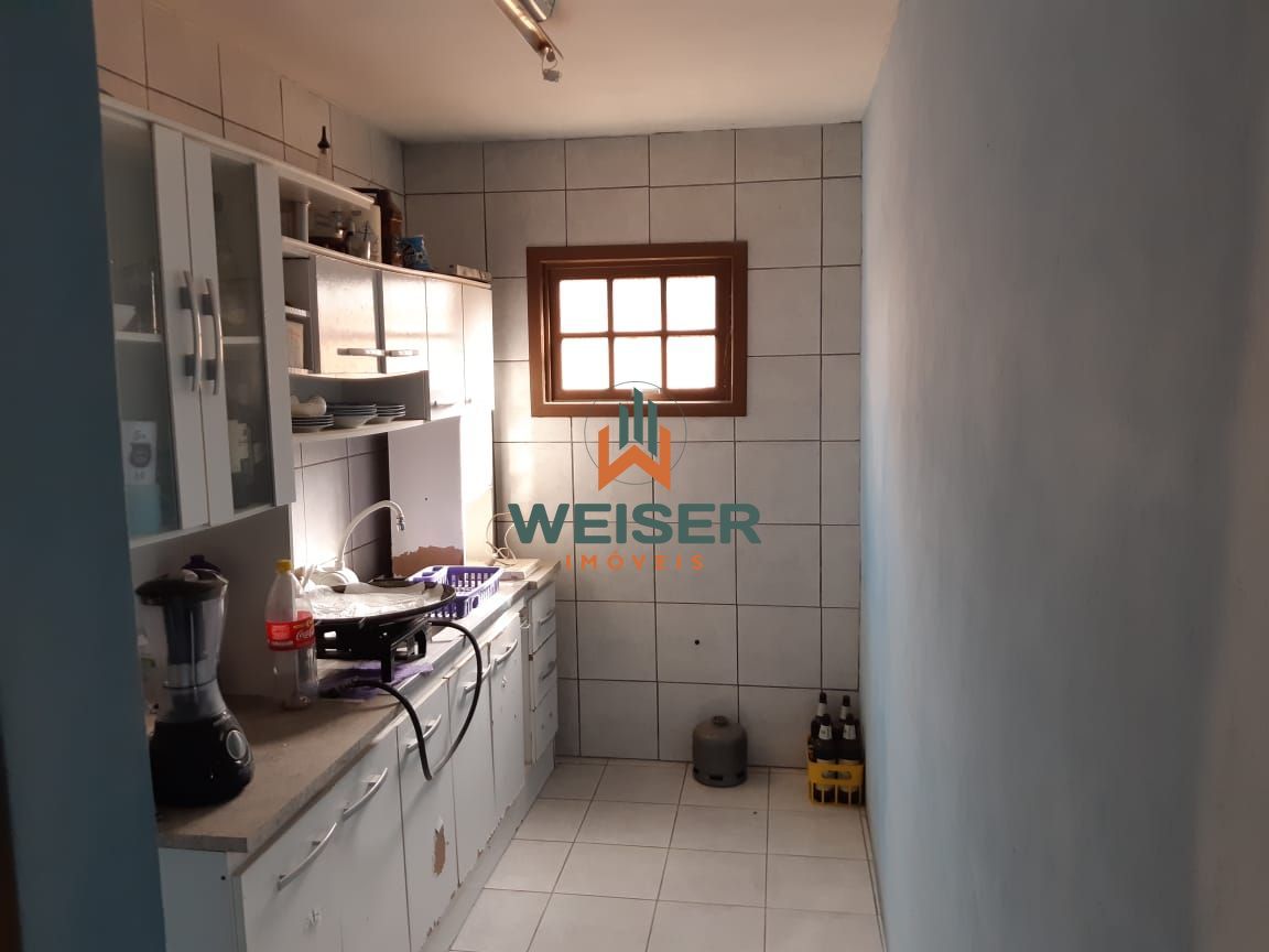 Casa à venda com 5 quartos, 200m² - Foto 14