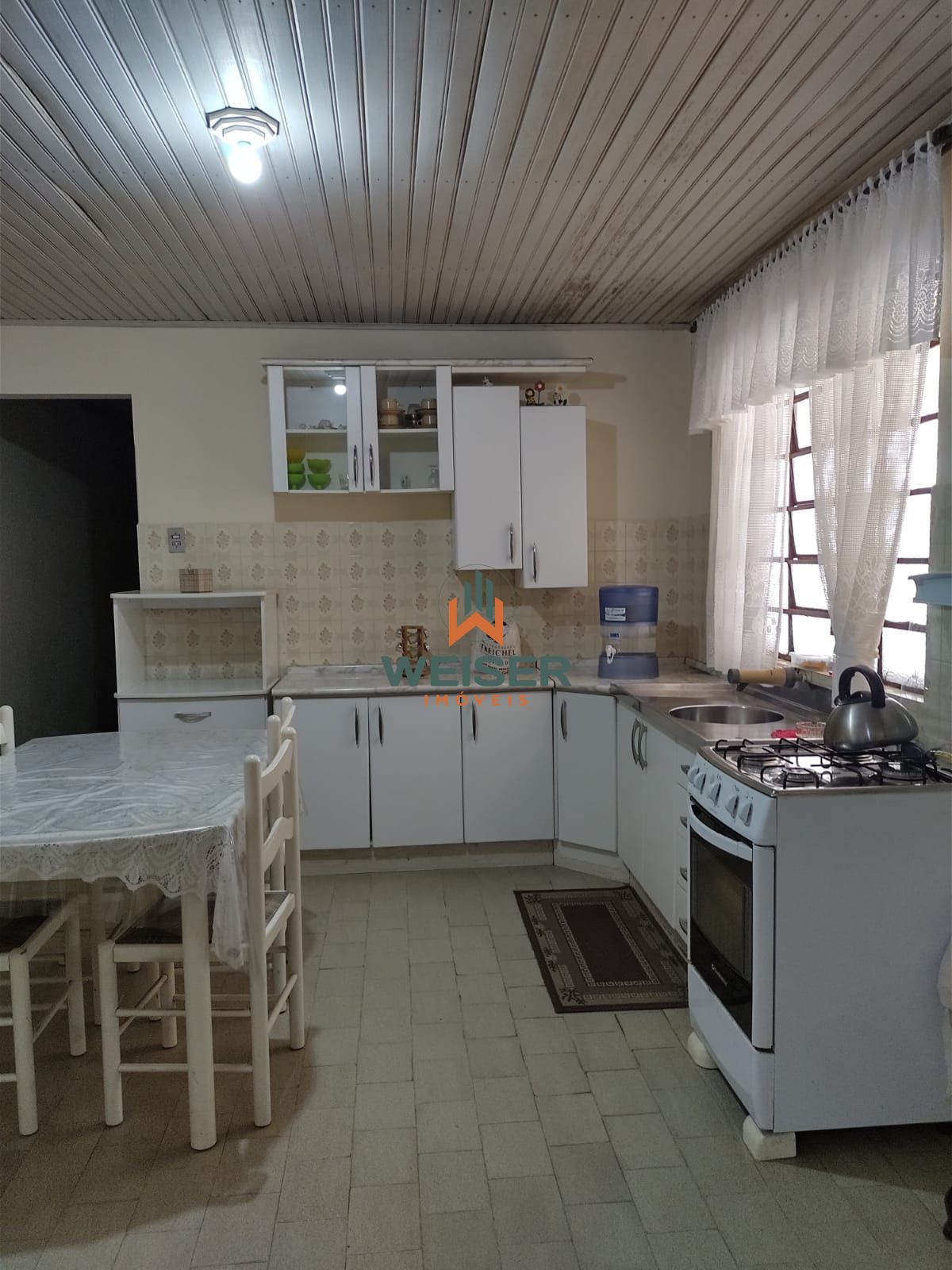 Casa com 3 Dormitórios à venda, 98 m² por R$ 350.000,00 Casa com 3 Dormitórios à venda, 98 m² por R$ 350.000,00