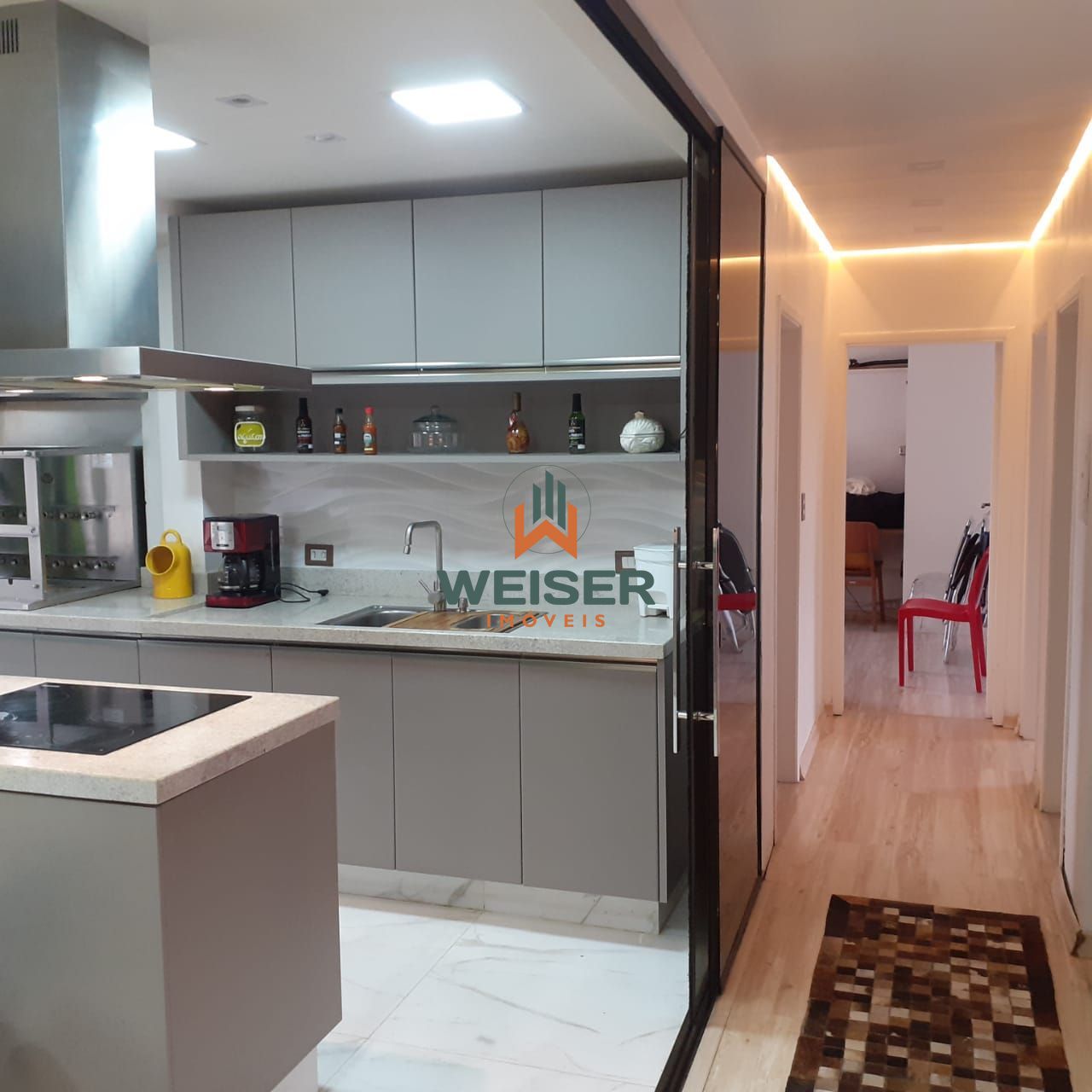 Apartamento à venda com 3 quartos, 105m² - Foto 11