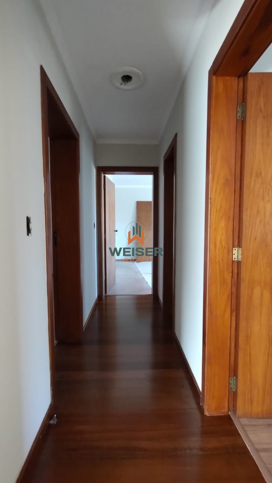 Apartamento à venda com 4 quartos, 194m² - Foto 12