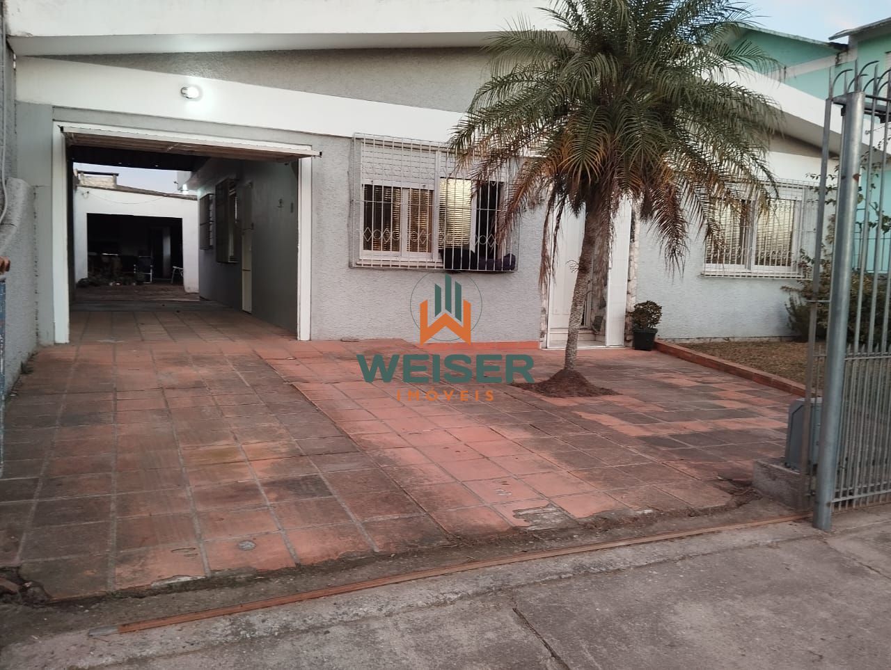 Casa à venda com 5 quartos, 245m² - Foto 5