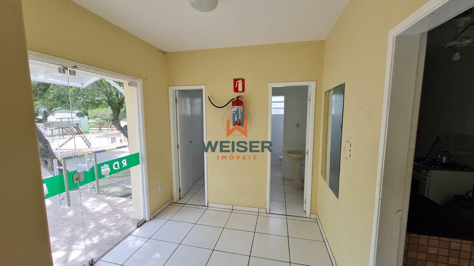 Apartamento à venda e aluguel com 2 quartos, 64m² - Foto 3