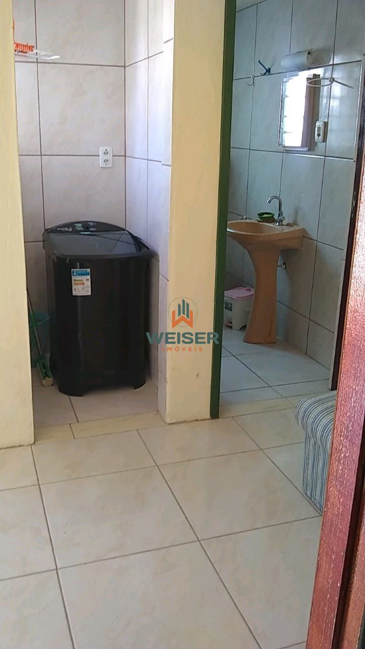 Casa à venda com 4 quartos, 14m² - Foto 21