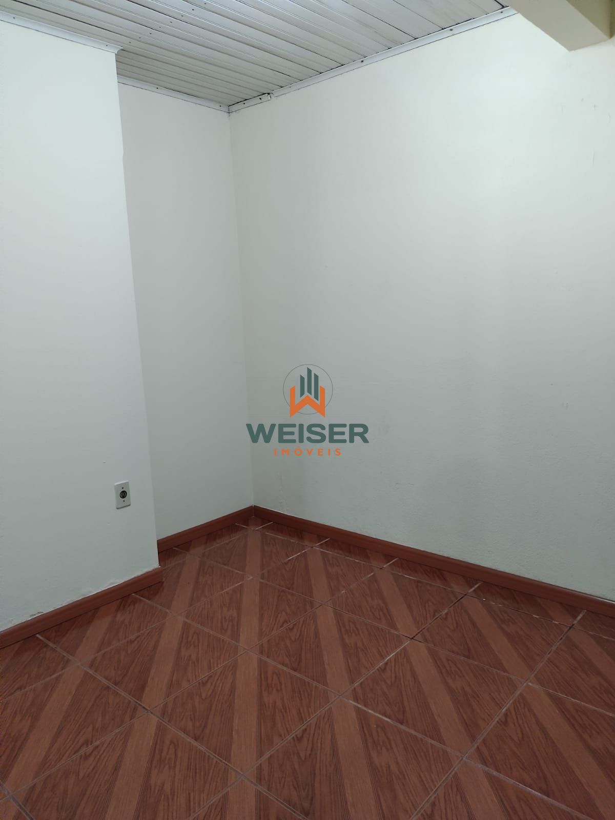 Casa com 3 Dormitórios à venda, 98 m² por R$ 350.000,00 Casa com 3 Dormitórios à venda, 98 m² por R$ 350.000,00