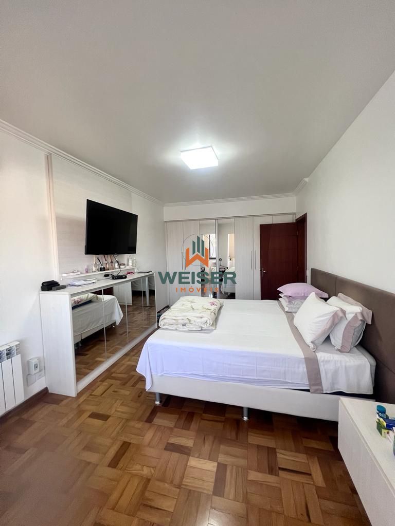 Apartamento à venda com 4 quartos, 205m² - Foto 16