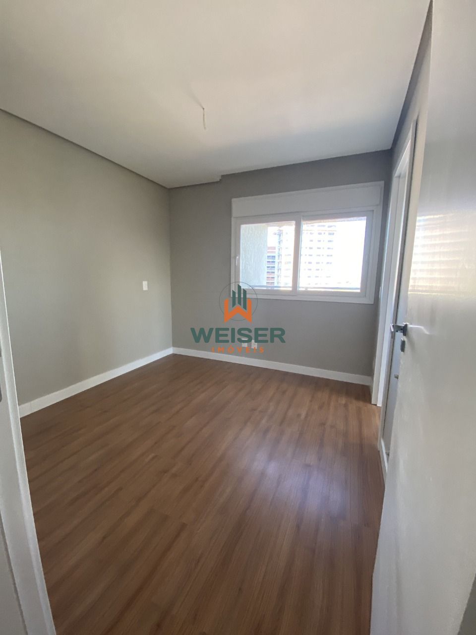 Apartamento à venda com 3 quartos, 99m² - Foto 12